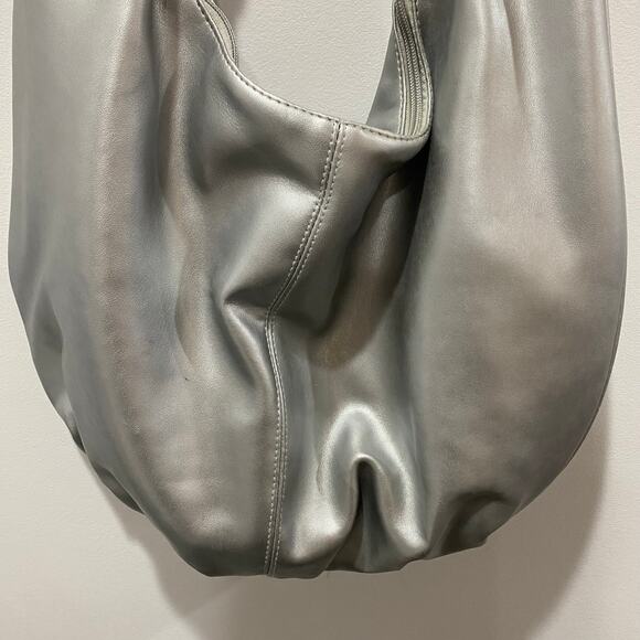Nordstrom Y2K Silver Shoulder Bag, Bow detail - Picture 10 of 14
